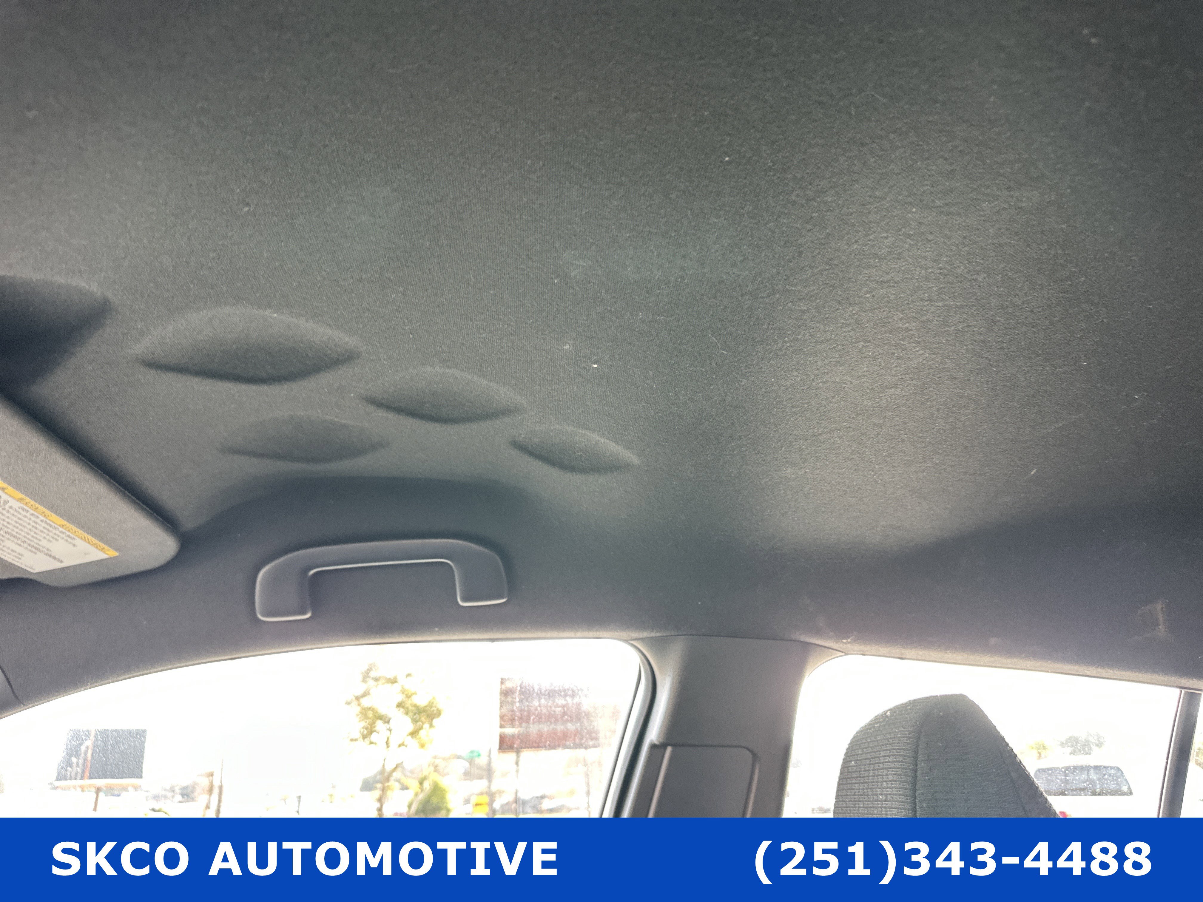 Used 2019 Toyota C-HR LE image 26