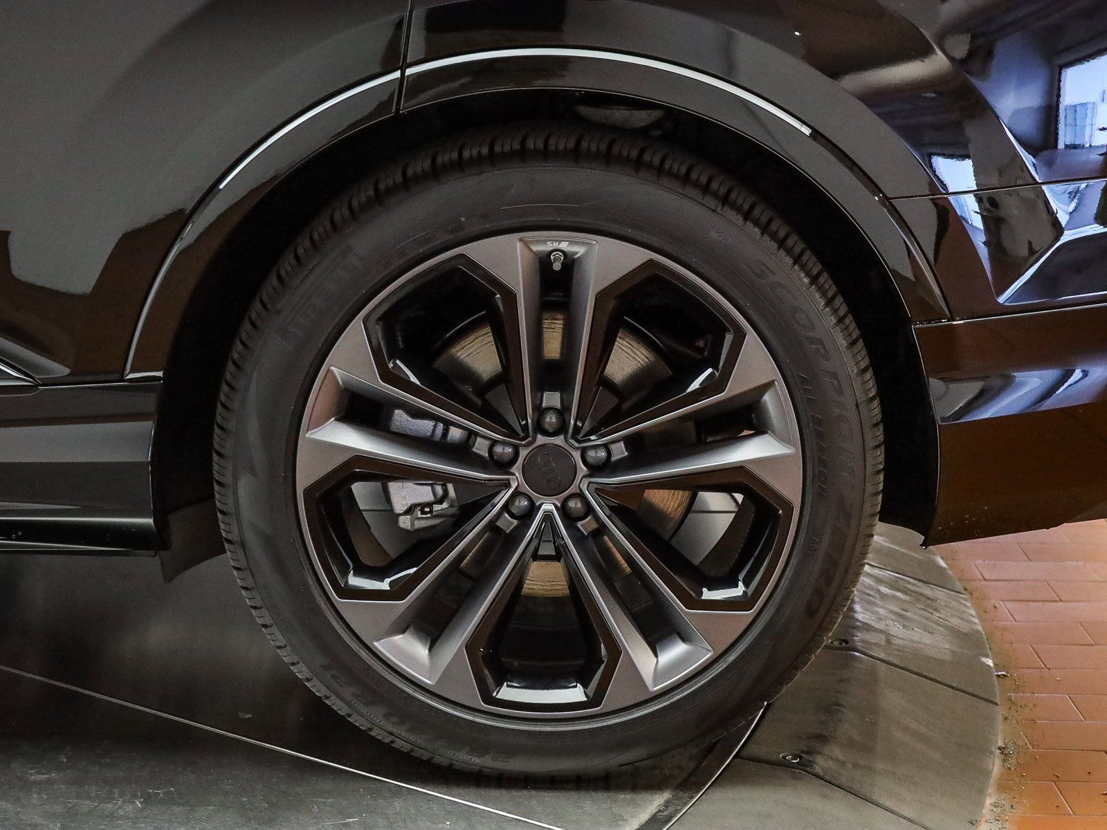 New 2026 Audi Q7 3.0T Premium Plus AWD/4WD image 12