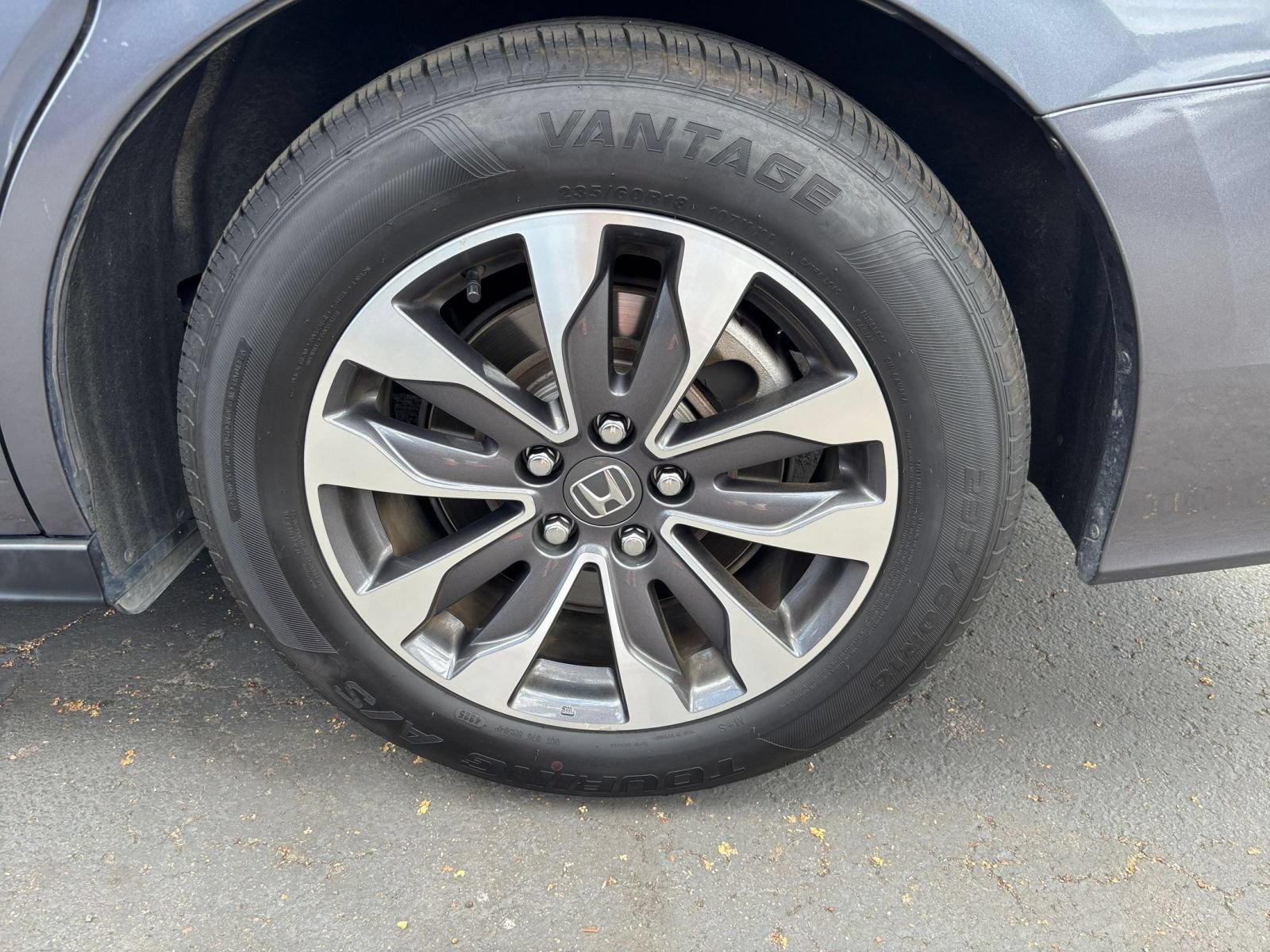 Used 2024 Honda Odyssey EX-L image 33