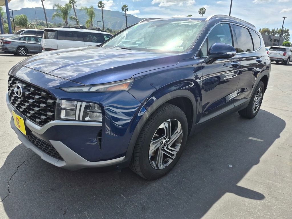 Used 2023 Hyundai Santa Fe SEL image 2