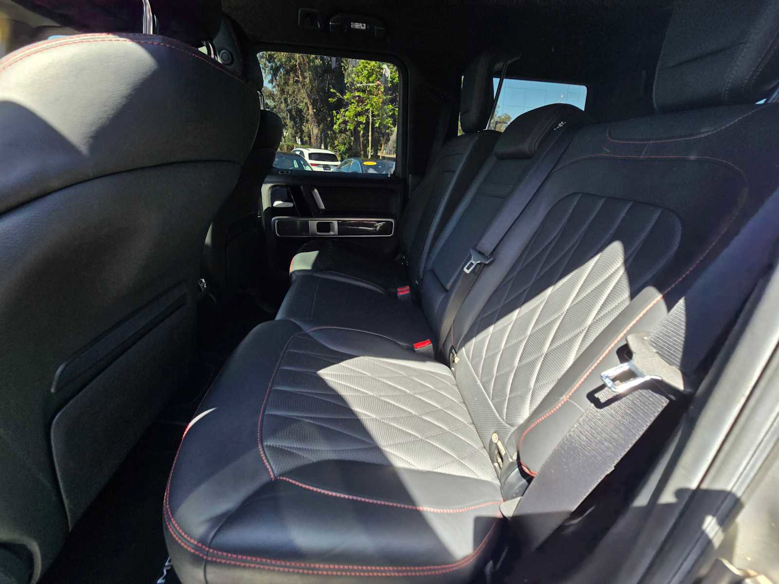 Certified 2020 Mercedes-Benz G 63 AMG 4MATIC image 21