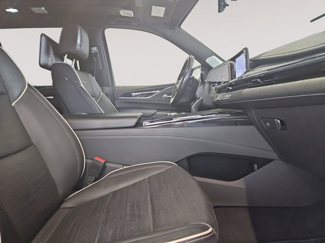 Used 2021 Cadillac Escalade Sport w/ Driver Assist Tech Package AWD/4WD image 15