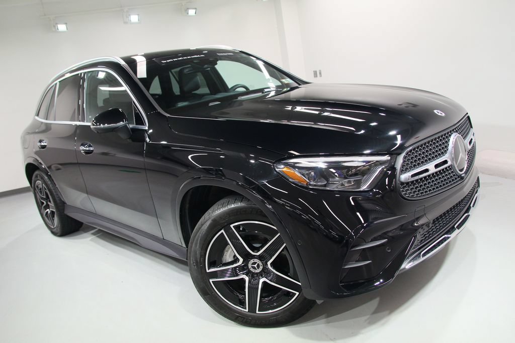 Certified 2026 Mercedes-Benz GLC 300 4MATIC image 11
