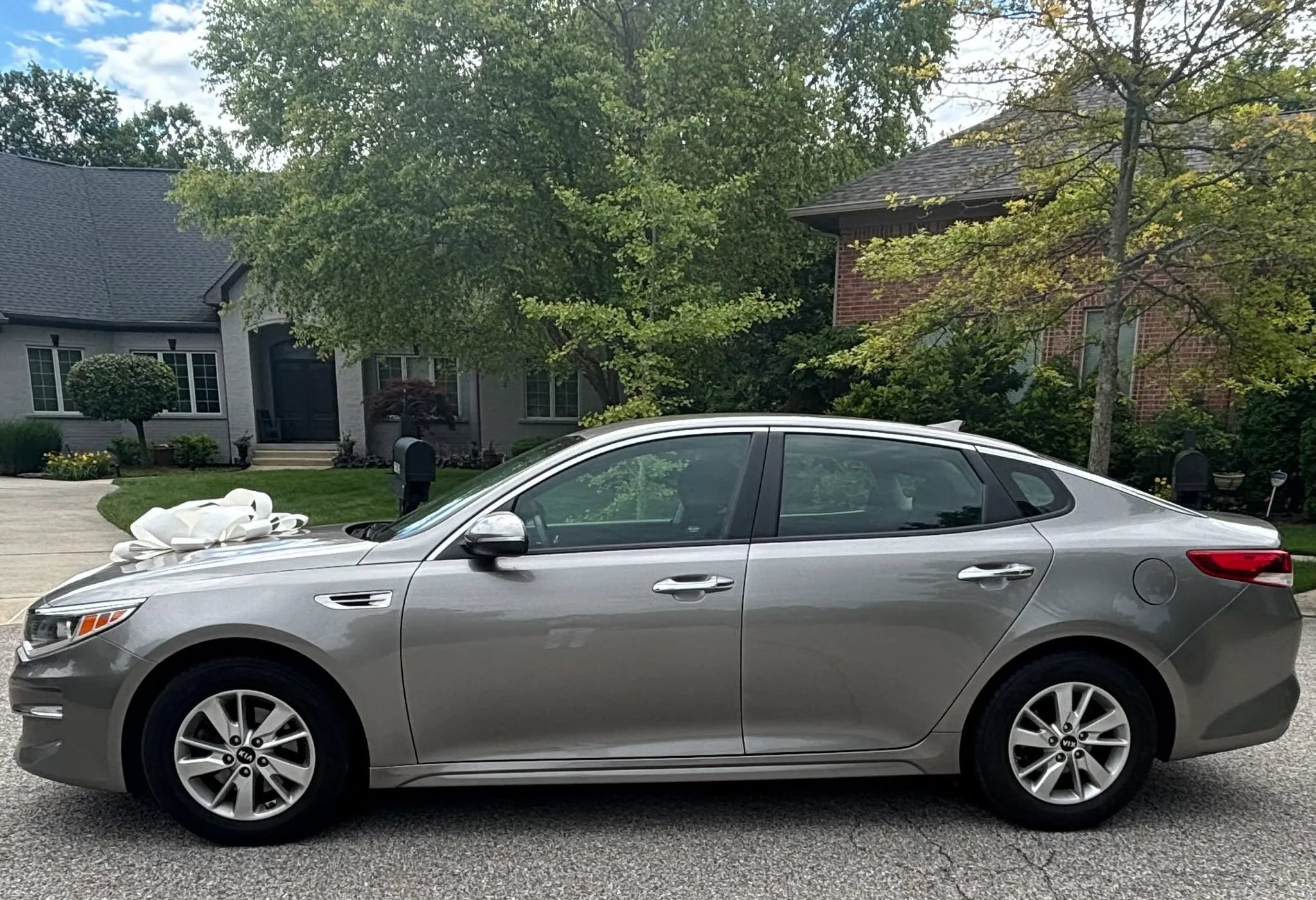 Used 2018 Kia Optima LX FWD image 8