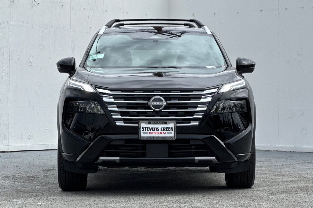 New 2026 Nissan Rogue Platinum w/ Platinum Premium Package AWD/4WD image 2