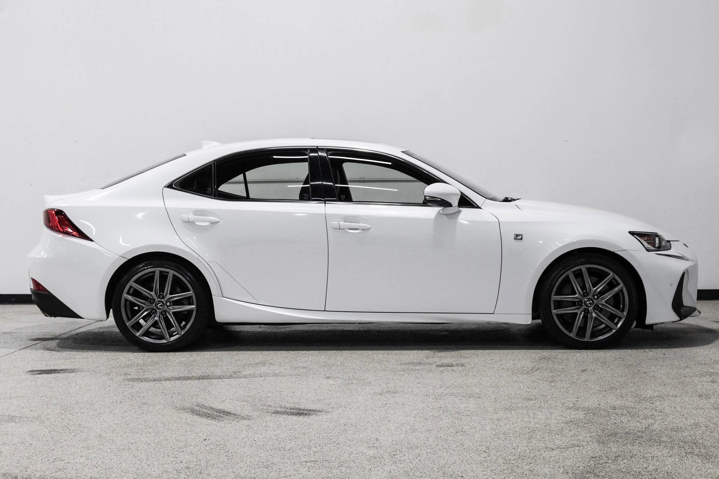 Used 2019 Lexus IS 300 RWD image 6
