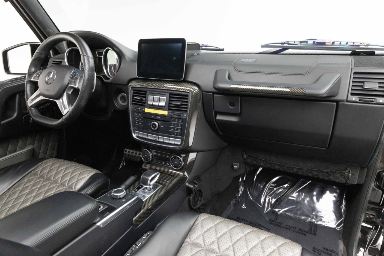 Used 2017 Mercedes-Benz G 63 AMG 4MATIC image 2