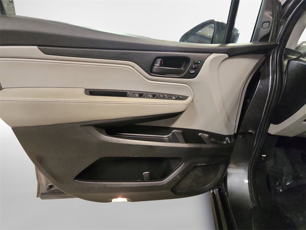 Used 2020 Honda Odyssey EX-L image 14