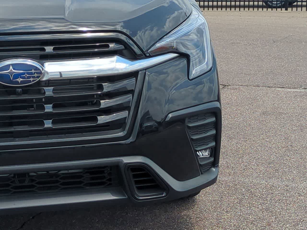 New 2026 Subaru Ascent Limited AWD/4WD image 10
