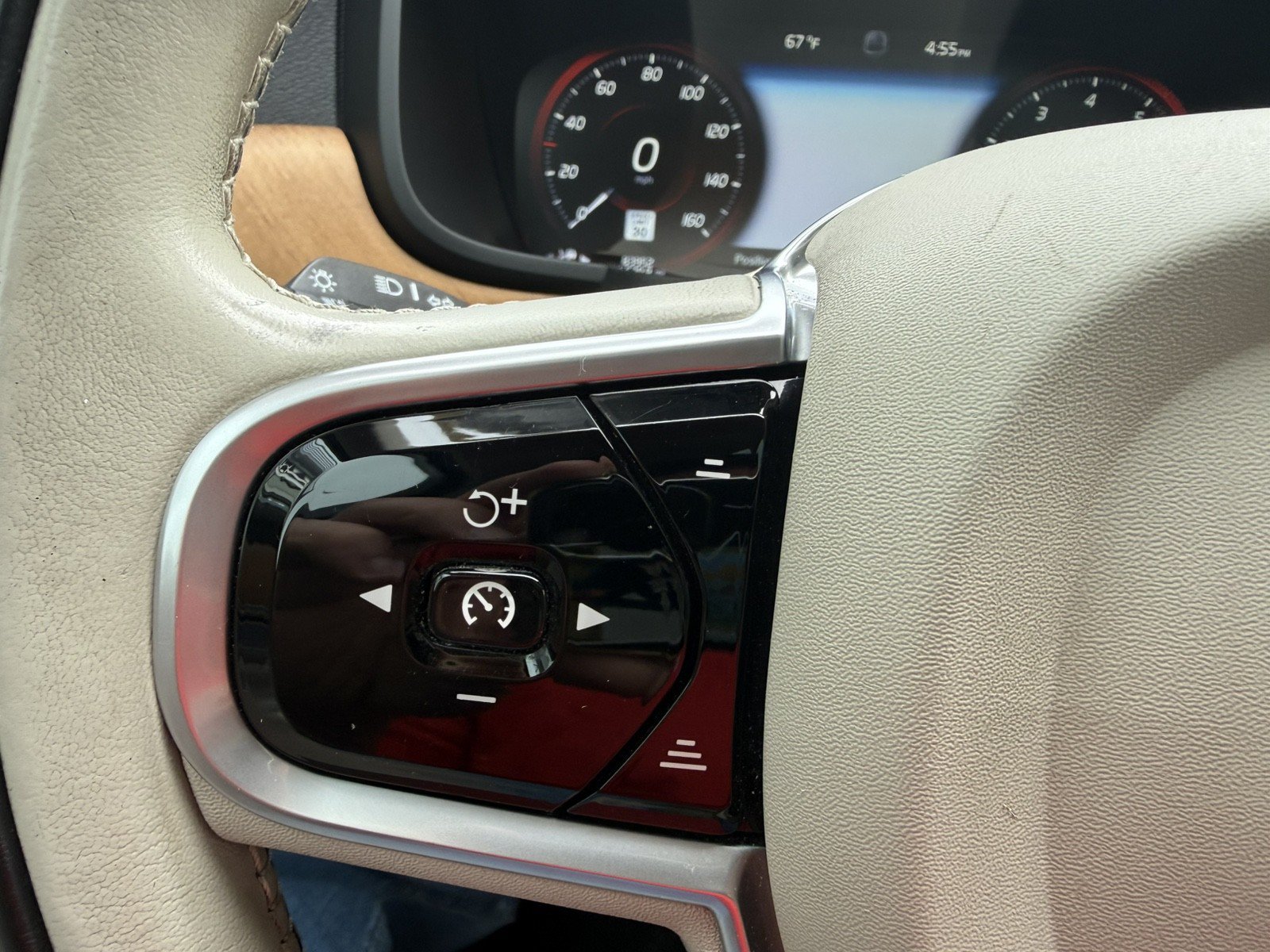 Used 2018 Volvo V90 T5 Inscription FWD image 15