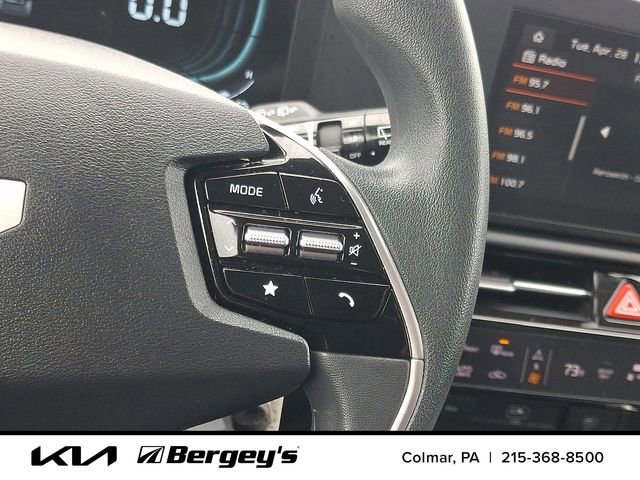 Certified 2024 Kia Niro LX FWD image 24