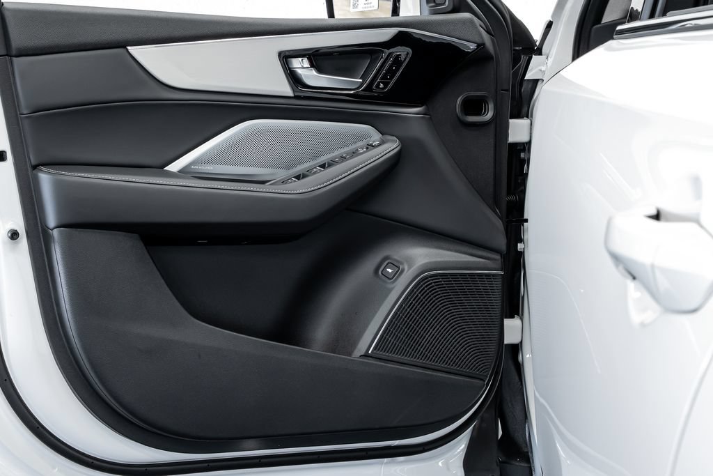 New 2026 Acura MDX w/ Technology Package AWD/4WD image 9