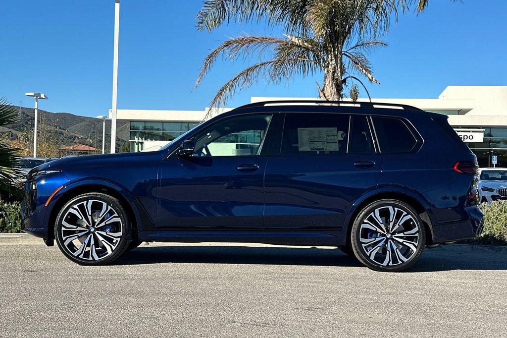 New 2026 BMW X7 M60i image 6