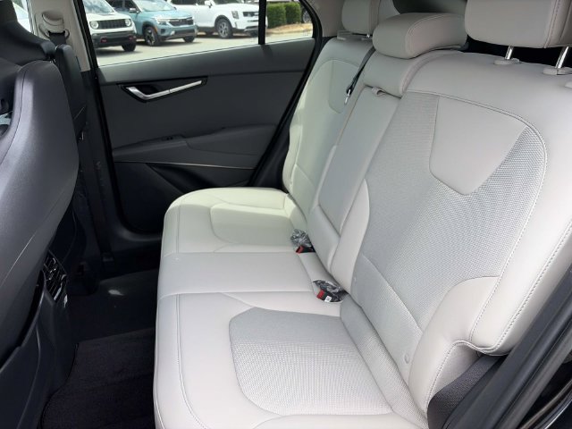 New 2026 Kia Niro EX FWD image 18