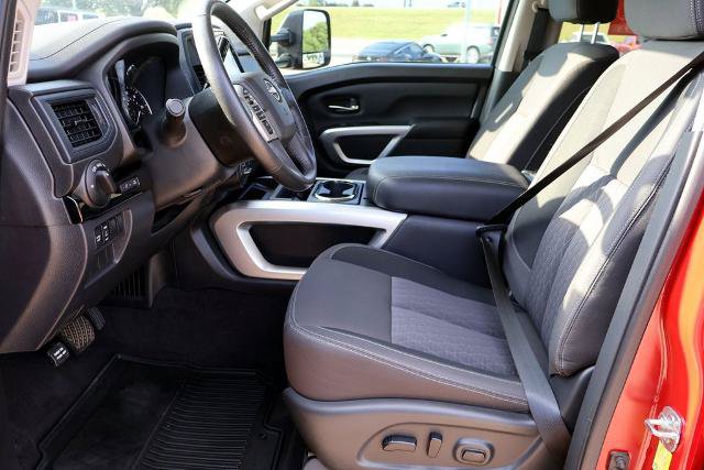 Certified 2023 Nissan Titan SV w/ SV Convenience Package AWD/4WD image 19