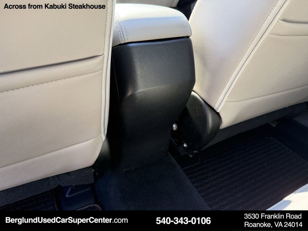 Used 2017 Subaru Forester 2.5i Limited w/ Popular Package #2 image 32