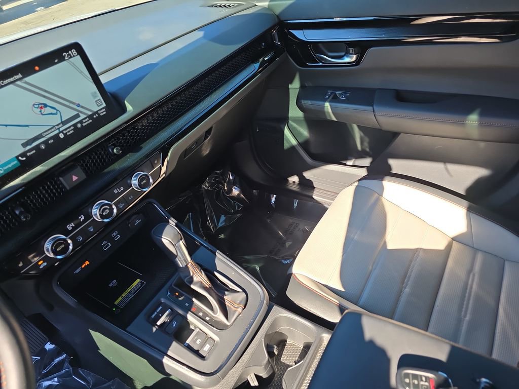 Used 2025 Honda CR-V Sport Touring image 29