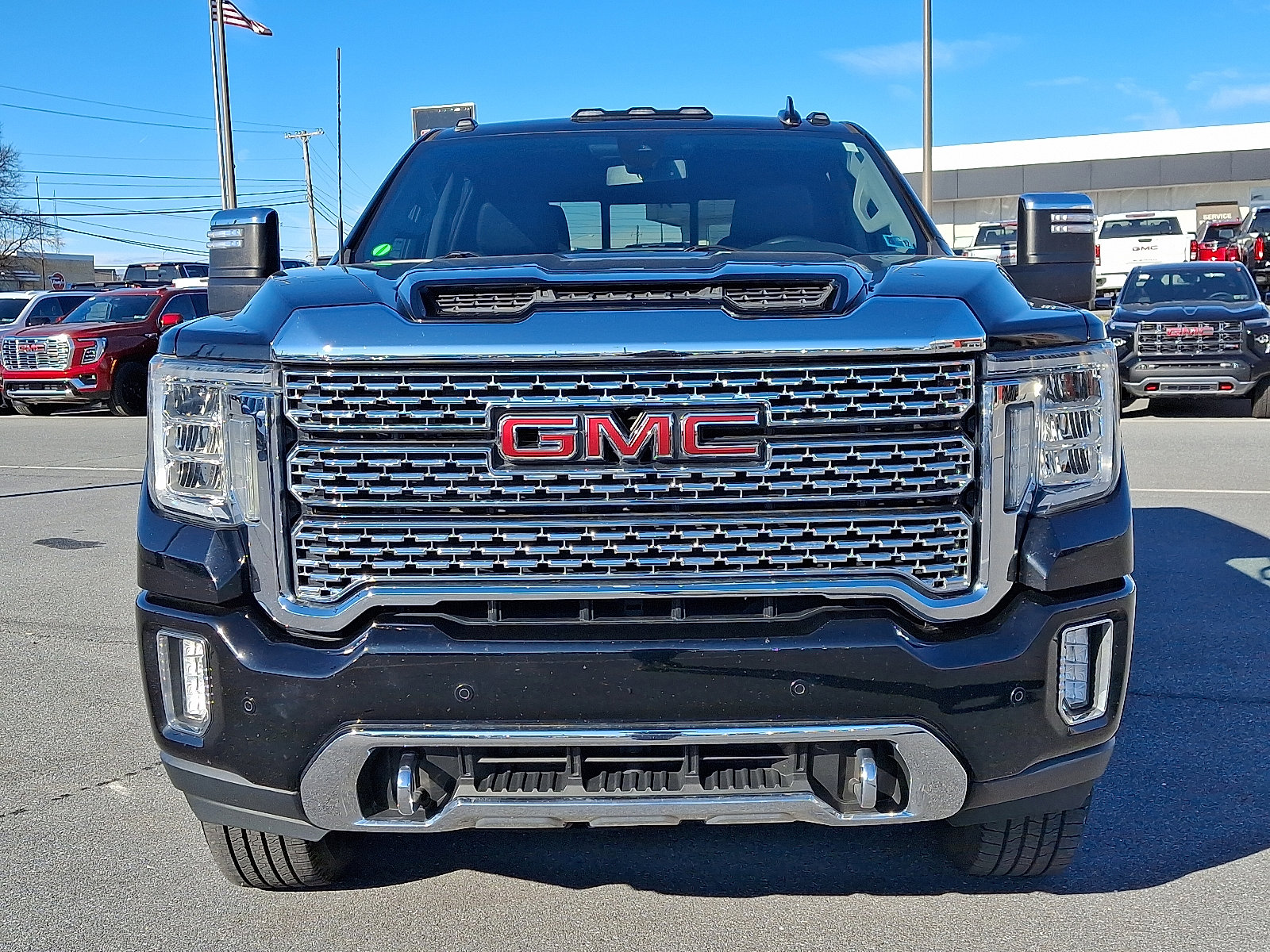 Used 2020 GMC Sierra 2500 Denali image 2
