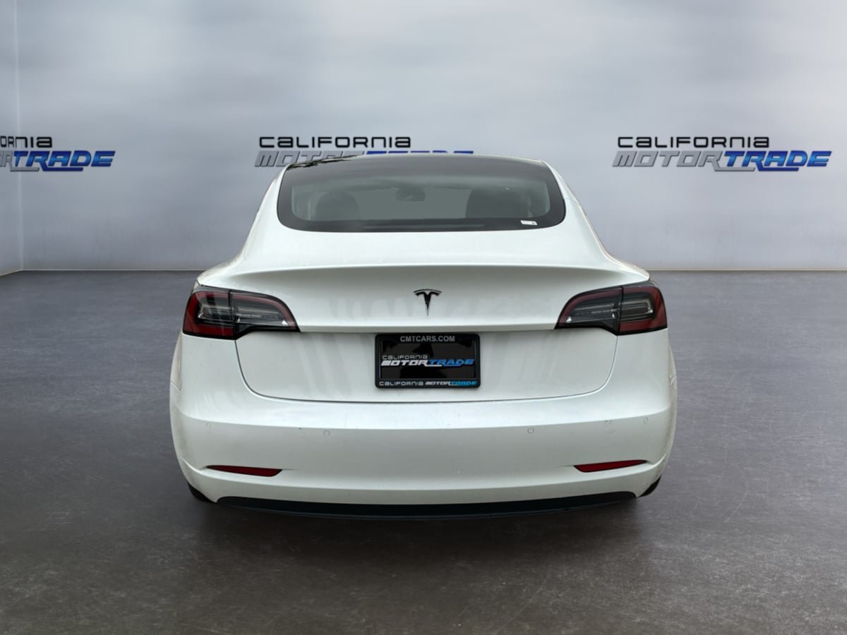 Used 2022 Tesla Model 3 Standard Range RWD image 6