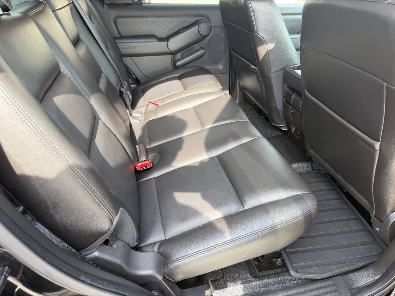 Used 2010 Ford Explorer Sport Trac Limited AWD/4WD image 21