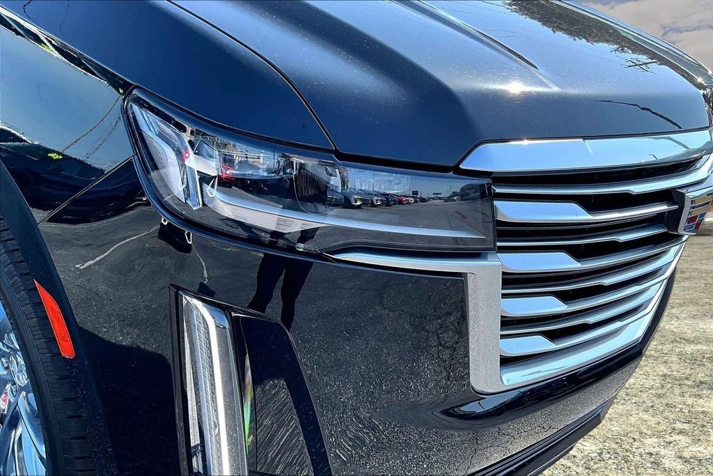 Used 2021 Cadillac Escalade ESV Premium Luxury Platinum AWD/4WD image 33
