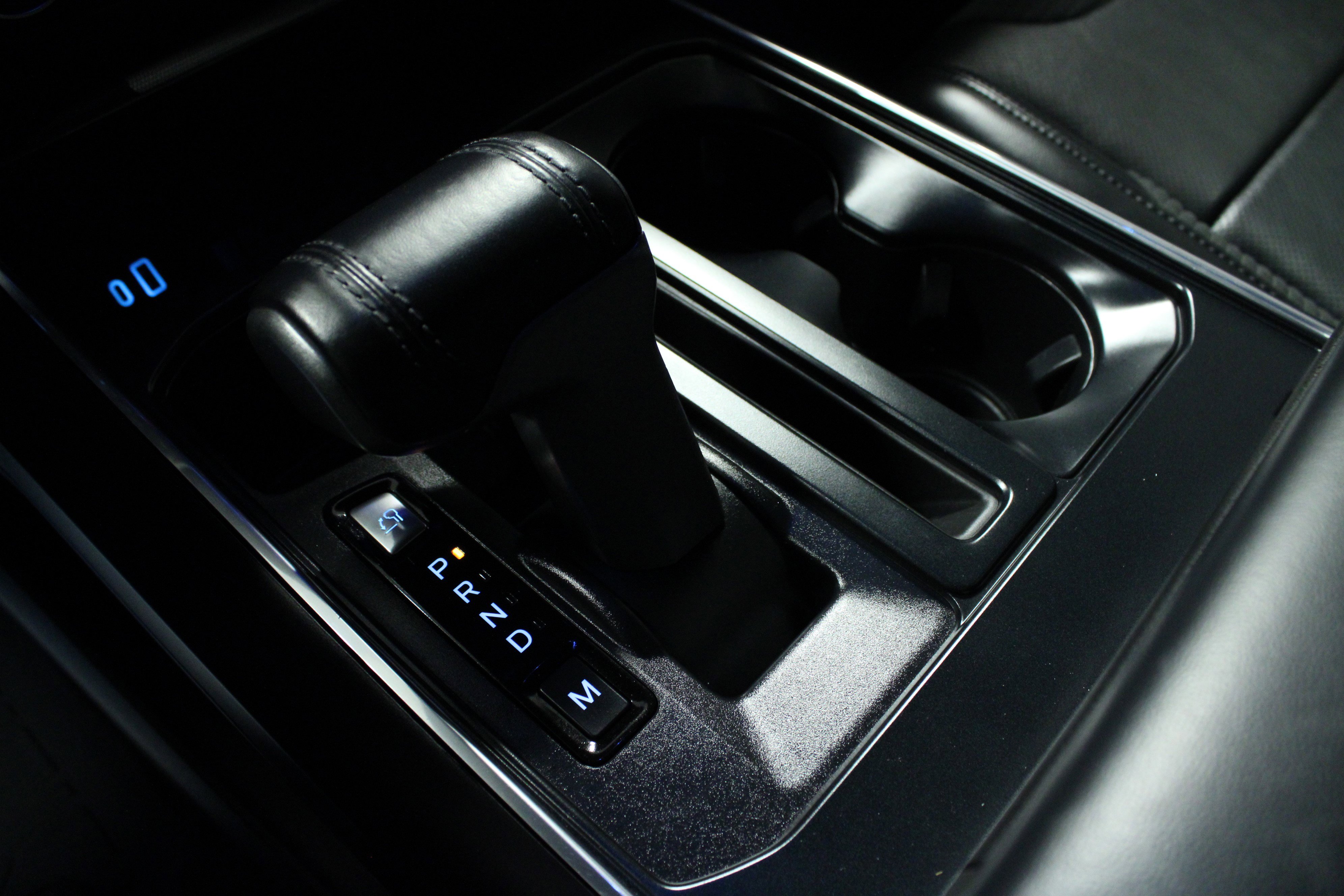 Used 2023 Ford F150 Raptor w/ Raptor Carbon Fiber Package image 24
