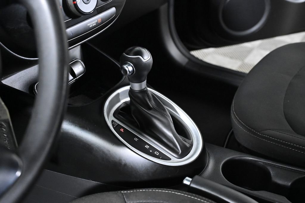 Used 2019 Kia Soul image 18