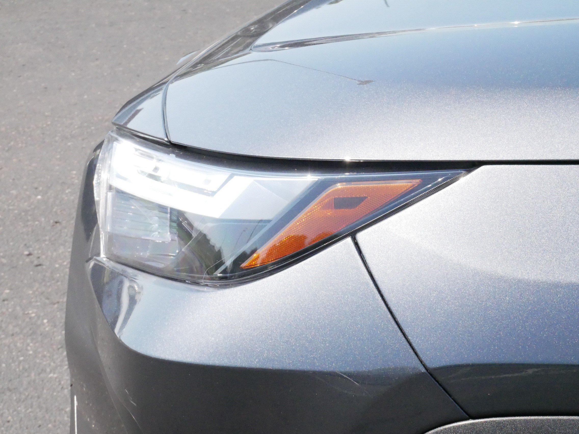 Used 2023 Toyota RAV4 XLE AWD/4WD image 16