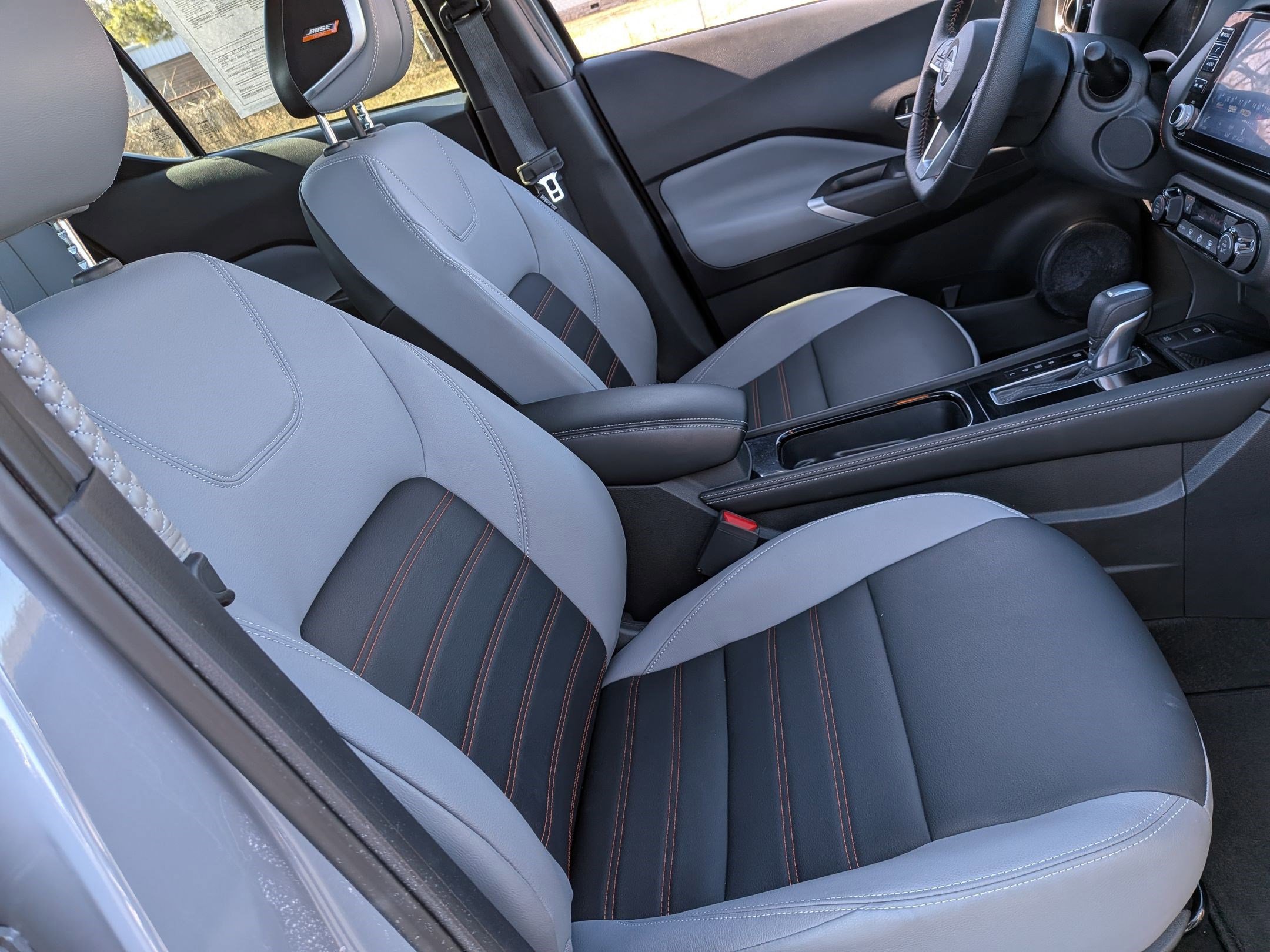 Certified 2023 Nissan Kicks SR w/ SR Premium Package FWD image 31