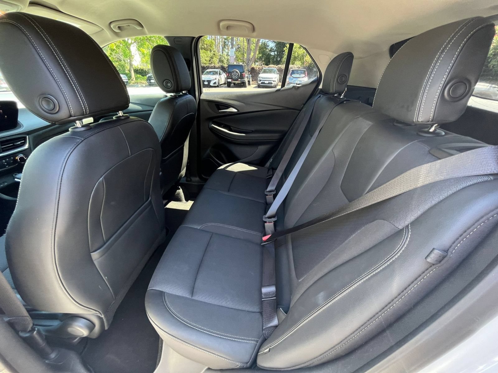 Used 2025 Buick Encore GX Preferred FWD image 24