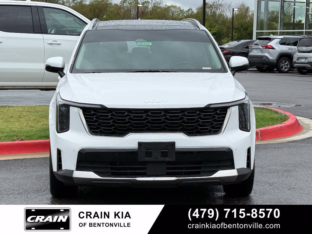 Certified 2025 Kia Sorento S w/ Panoramic Sunroof Package FWD image 2