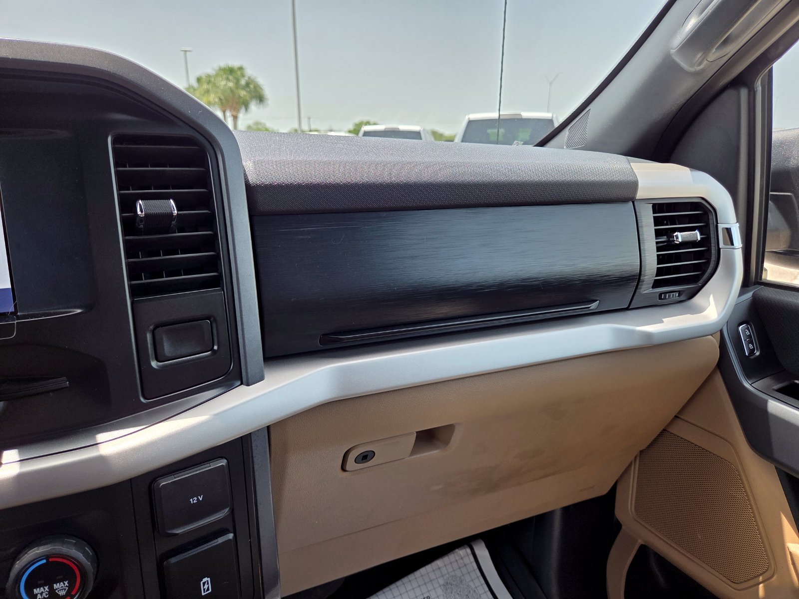 Used 2021 Ford F150 XLT AWD/4WD image 32