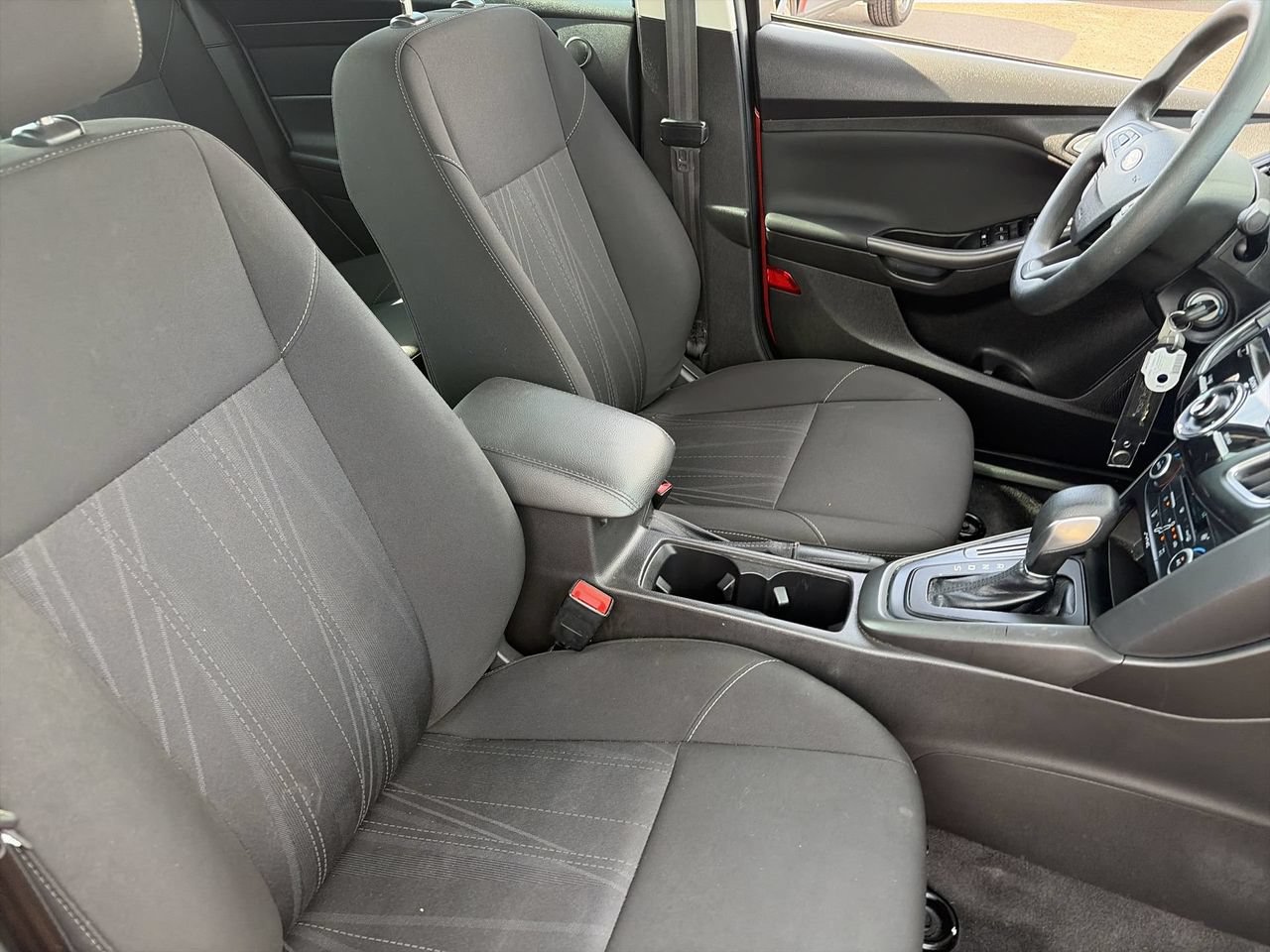 Used 2018 Ford Focus SEL FWD image 10
