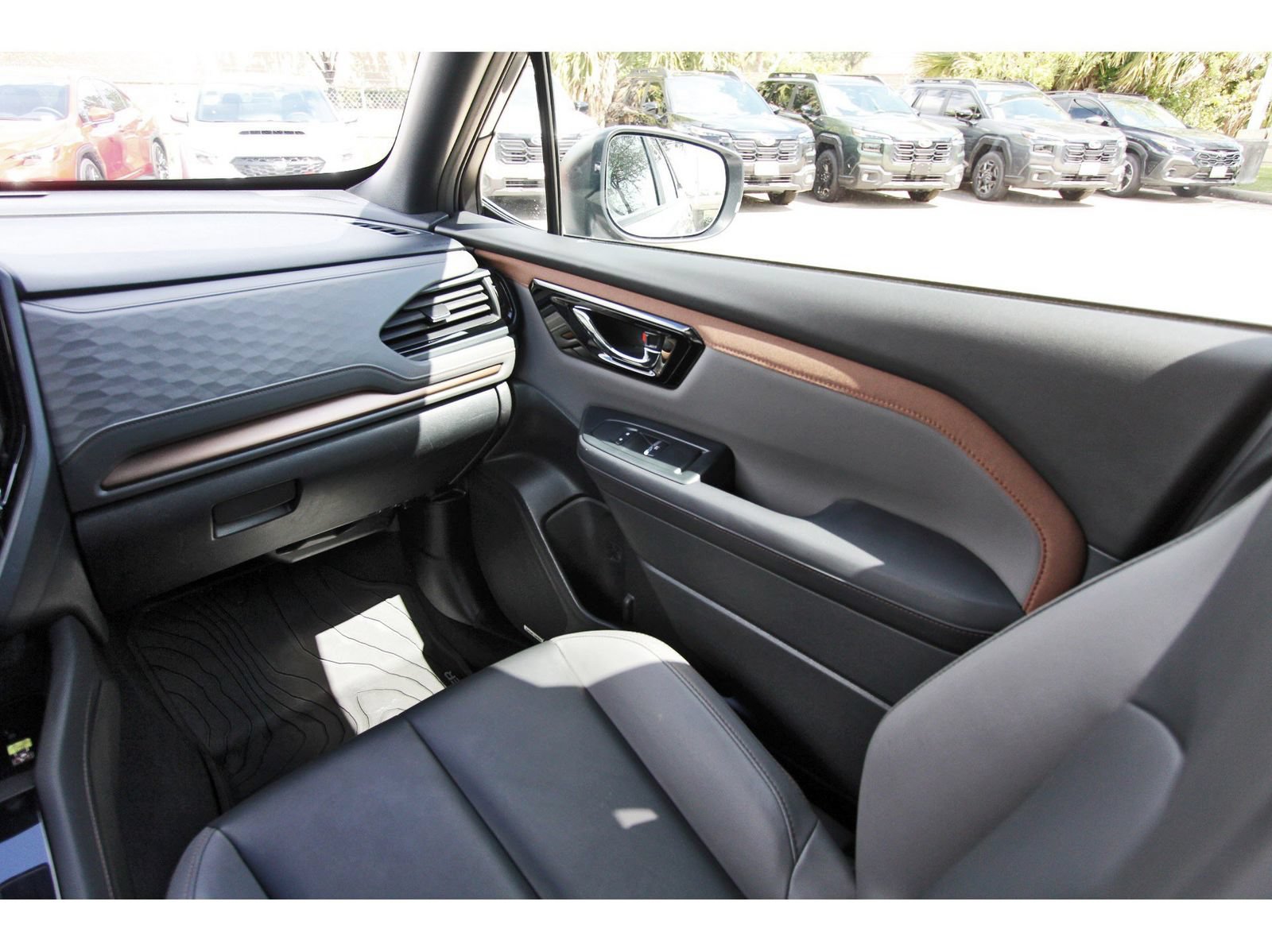 Certified 2025 Subaru Forester Sport AWD/4WD image 11