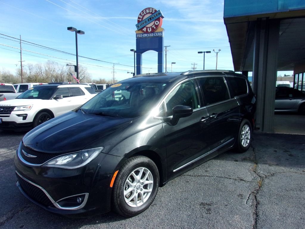 Used 2020 Chrysler Pacifica Touring-L