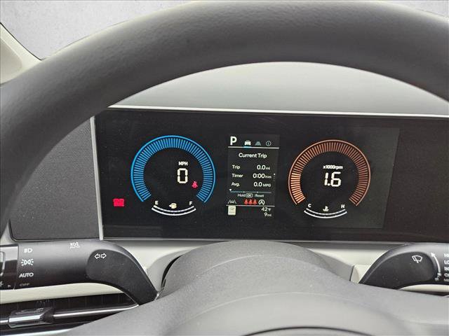 Certified 2025 Hyundai Tucson SE image 15