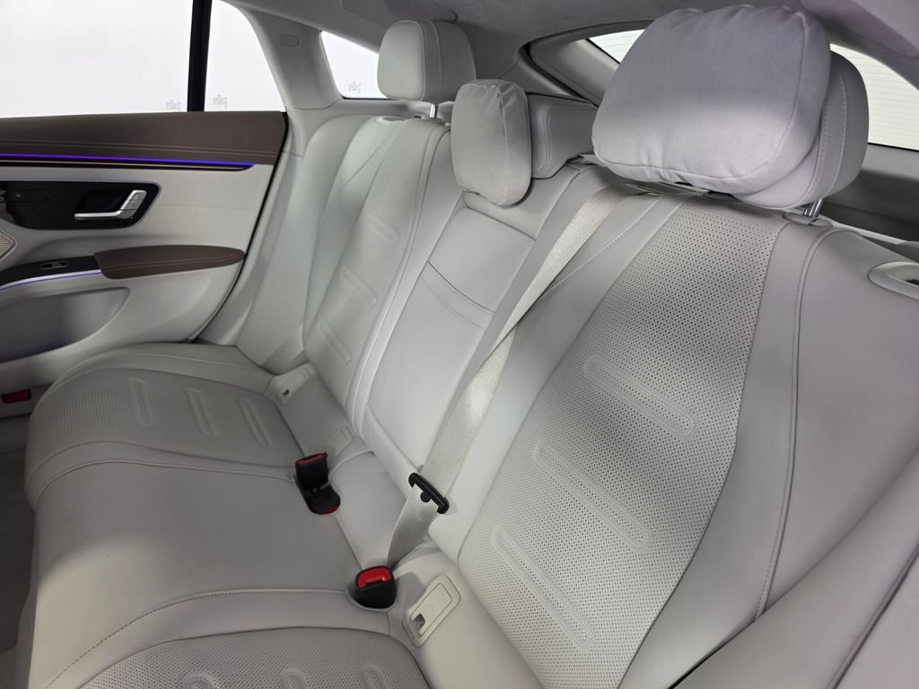 Certified 2023 Mercedes-Benz EQS AMG 4MATIC image 17