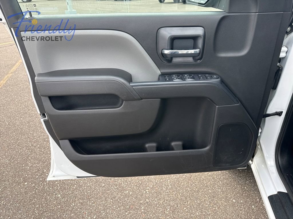 Certified 2018 Chevrolet Silverado 1500 Custom w/ Trailering Package AWD/4WD image 14