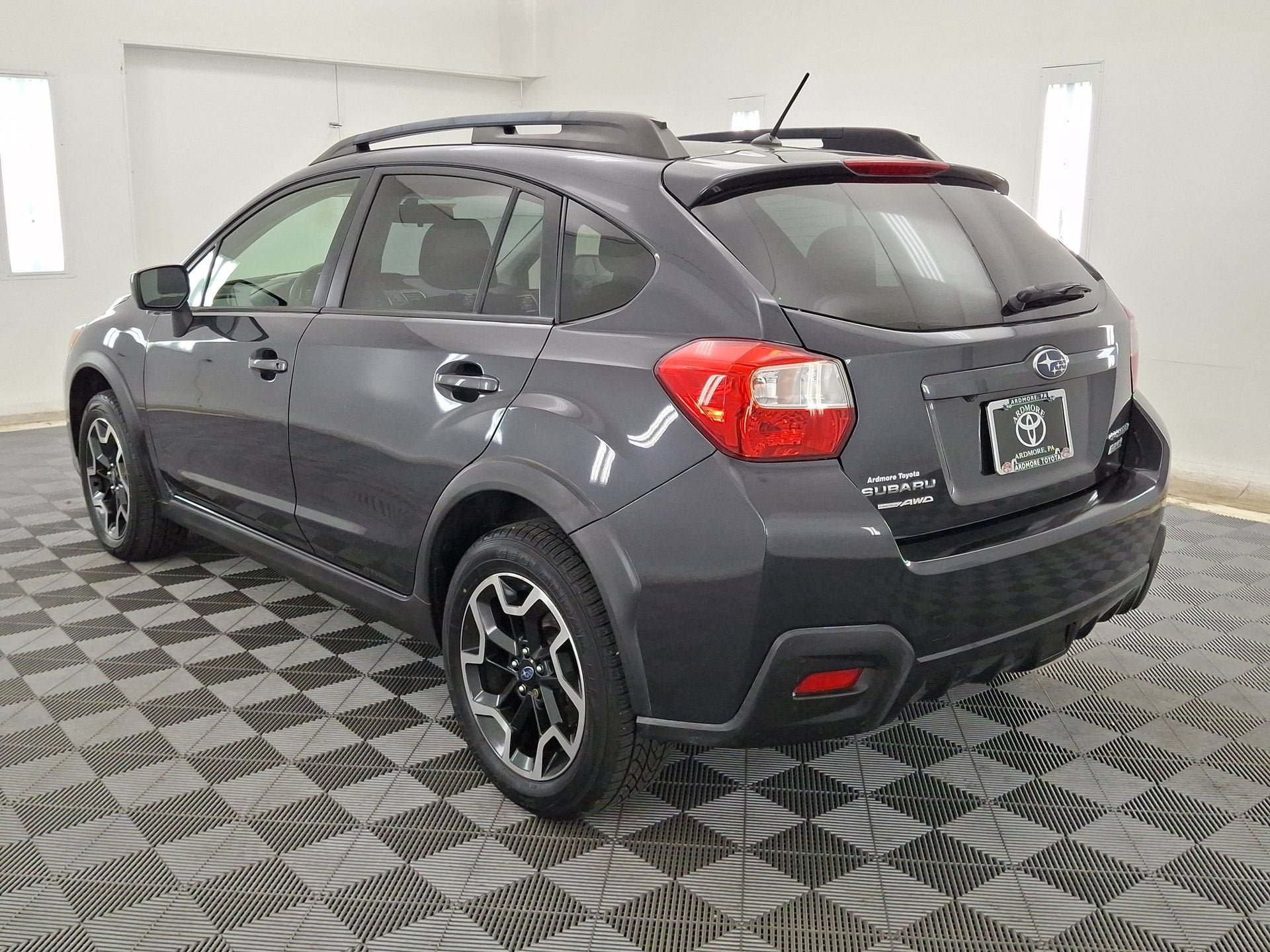 Used 2016 Subaru Crosstrek 2.0i Premium w/ Moonroof Package AWD/4WD image 21