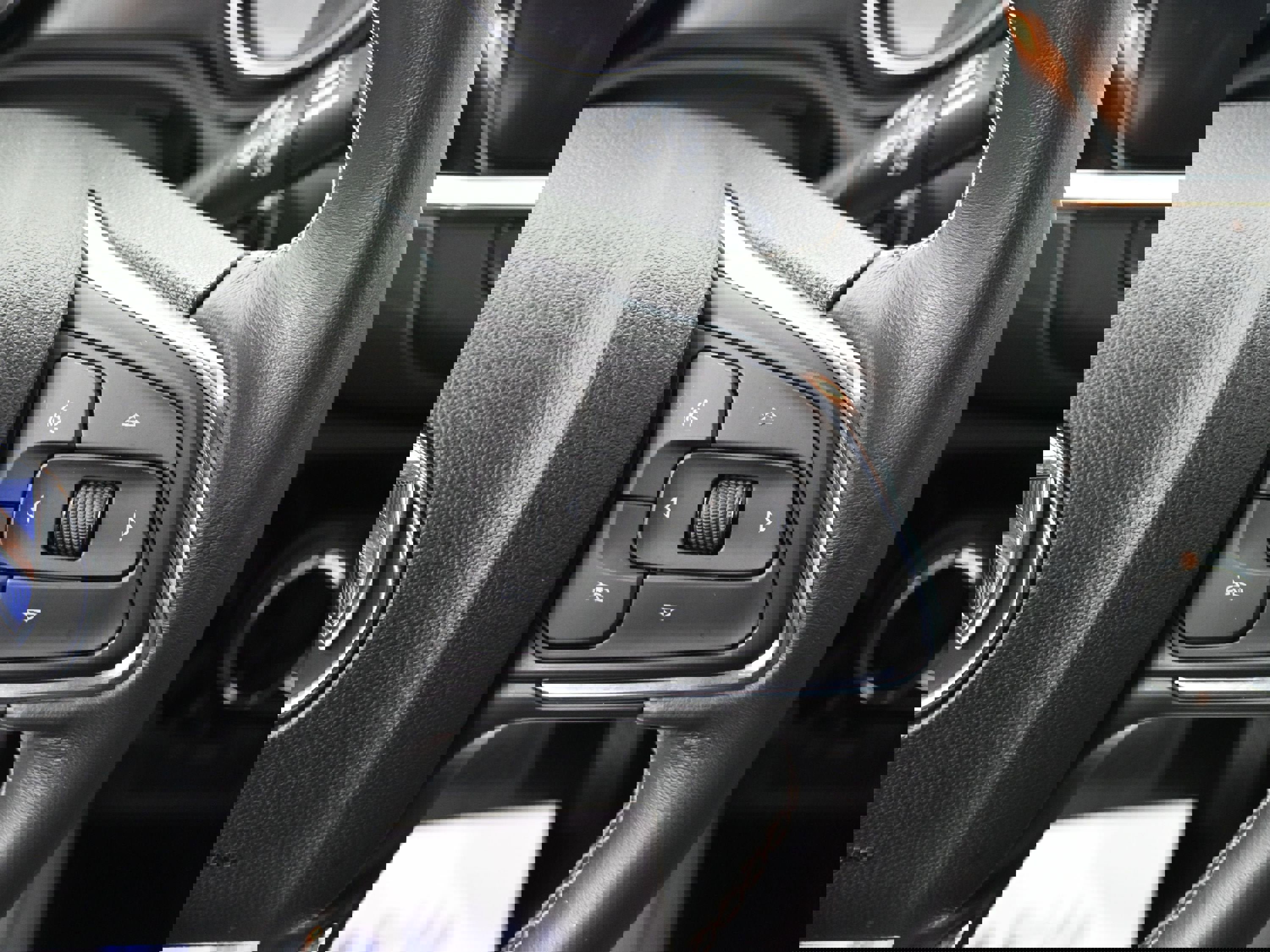 Used 2023 Buick Encore GX Preferred w/ Cold Weather Comfort Package image 13