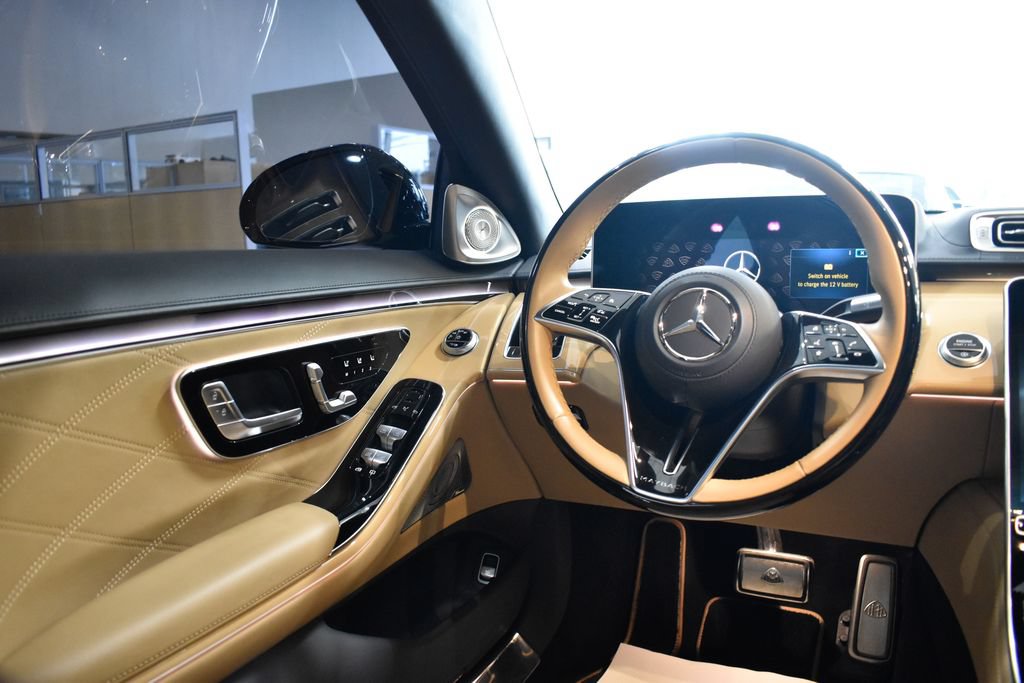 Certified 2023 Mercedes-Benz Maybach S 680 4MATIC image 23