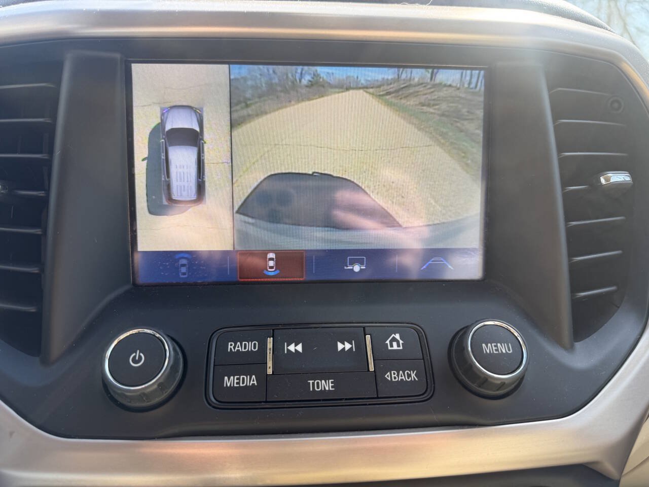 Used 2018 GMC Acadia Denali w/ Technology Package AWD/4WD image 13