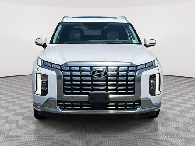 Used 2024 Hyundai Palisade Calligraphy AWD/4WD image 2