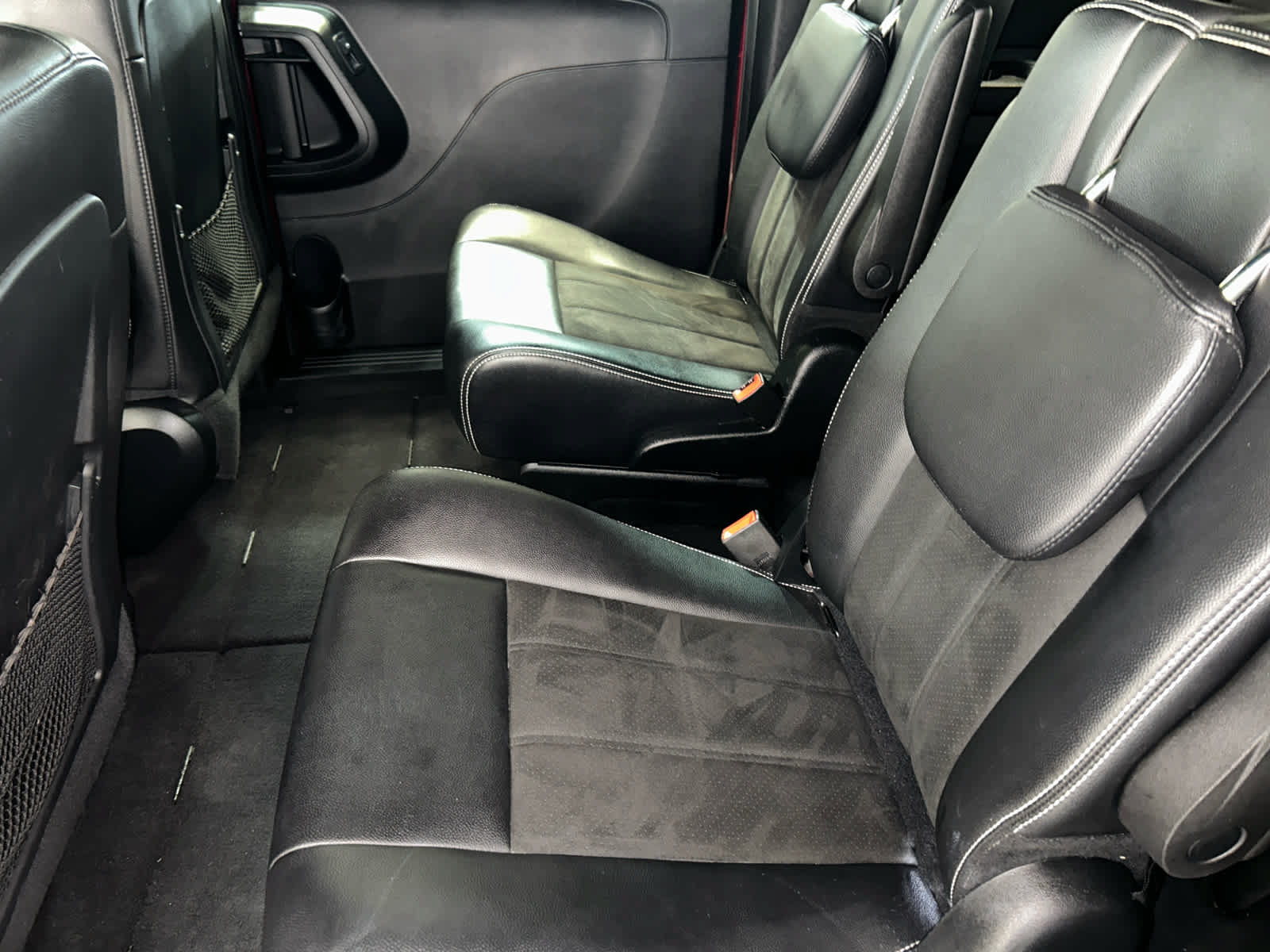 Used 2020 Dodge Grand Caravan SXT w/ Driver Convenience Group FWD image 5