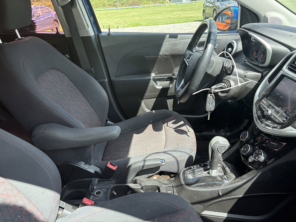 Used 2020 Chevrolet Sonic LT image 5