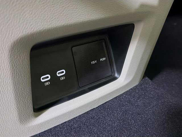 New 2026 Volkswagen Atlas SE FWD image 28