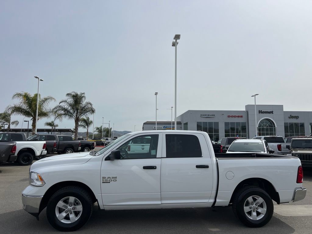 Used 2022 RAM 1500 Classic SLT image 5