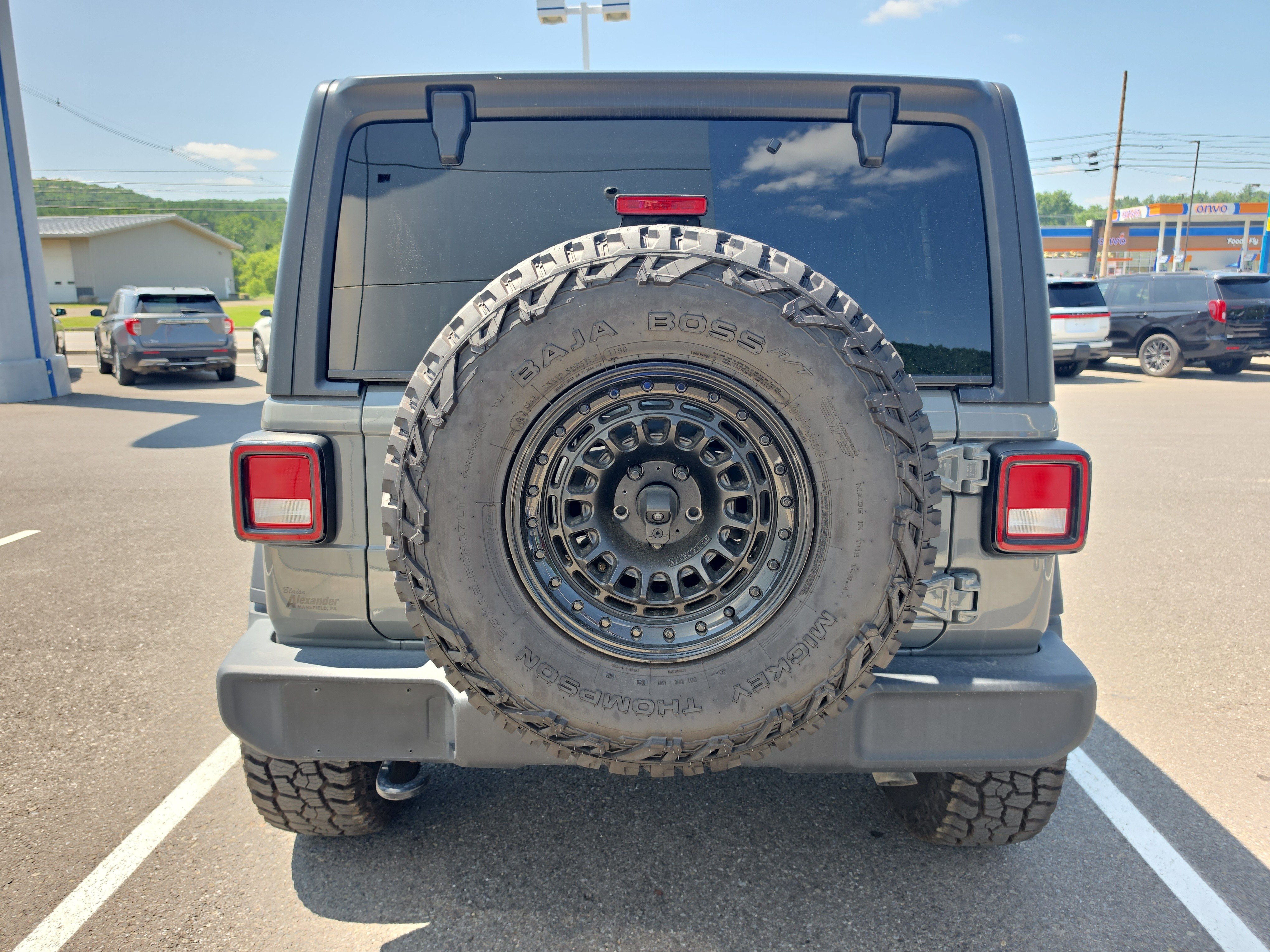 Used 2021 Jeep Wrangler Unlimited Sport AWD/4WD video 4