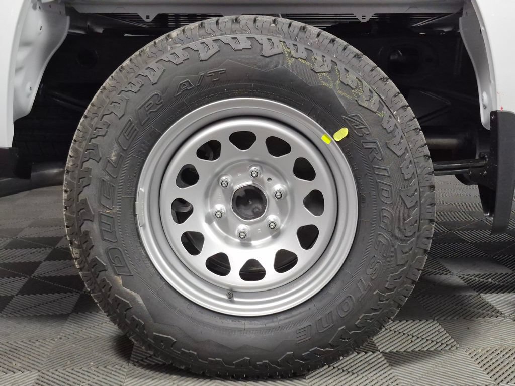 New 2026 Chevrolet Silverado 1500 W/T w/ WT Value Package AWD/4WD image 24