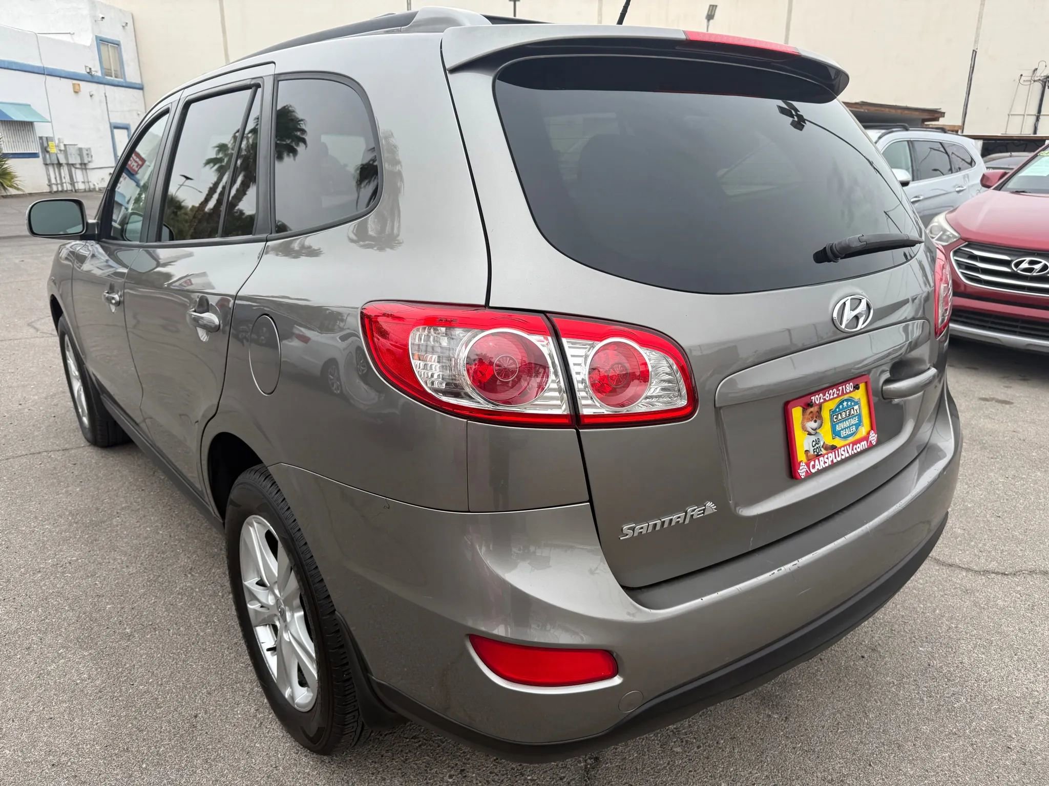 Used 2012 Hyundai Santa Fe SE image 4